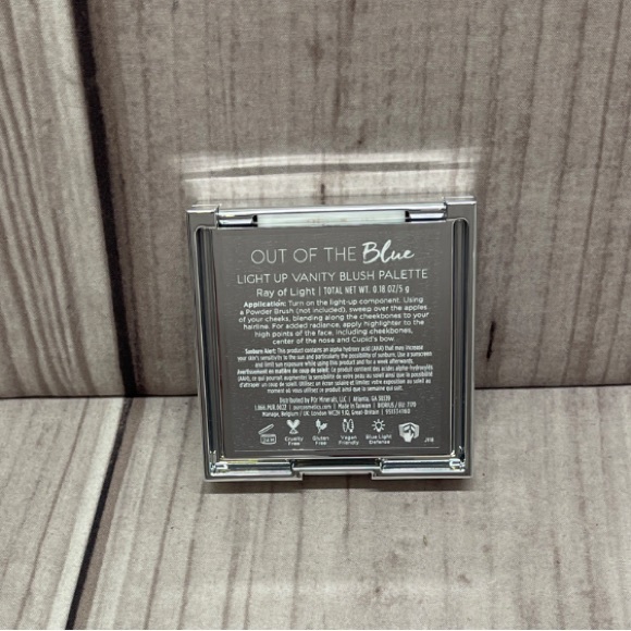 PUR Out Of The Blue Light Up Vanity Blush Palette Ray Of Light 0.18 oz - Picture 3 of 3